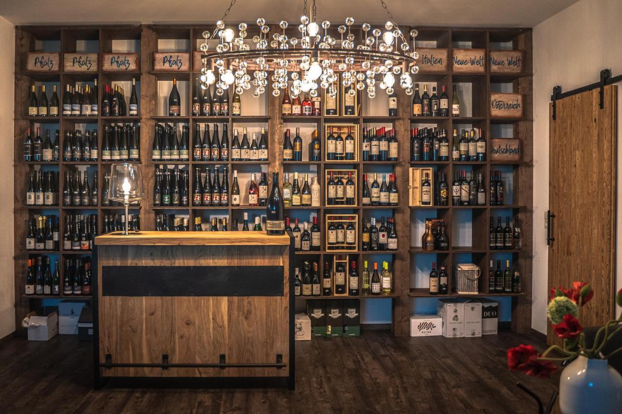 Alter Winzerhof Weisenheim Am Berg E.K. Hotel Luaran gambar