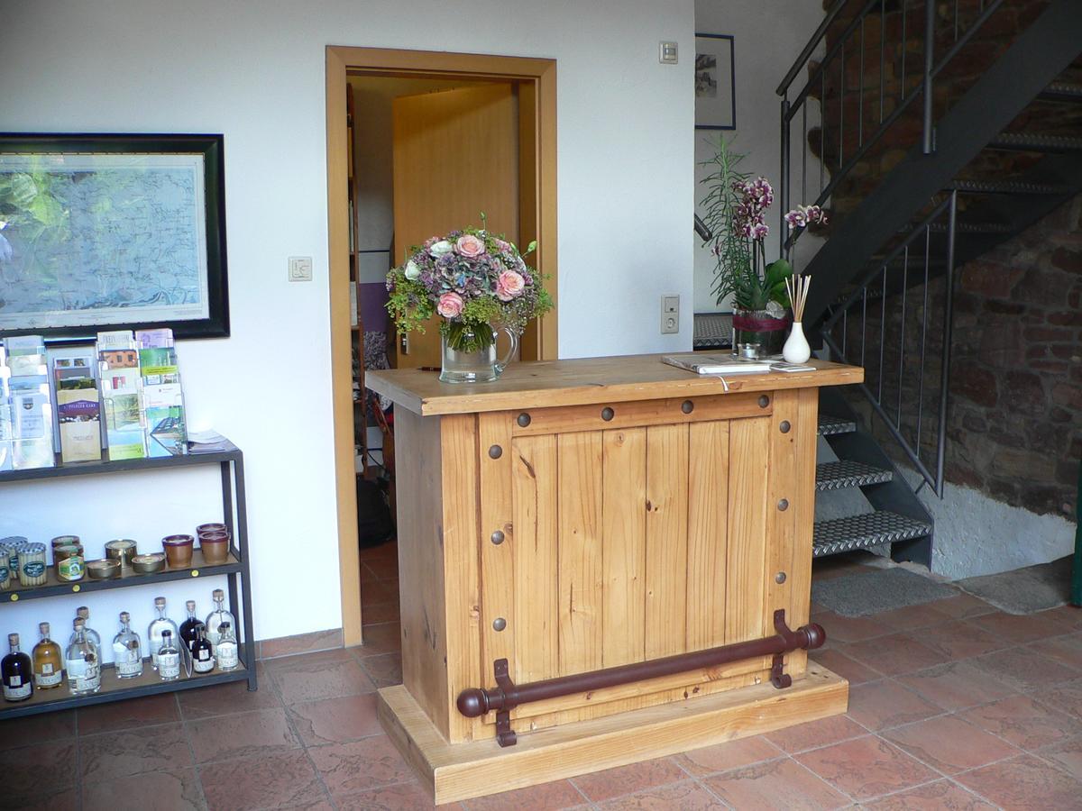 Alter Winzerhof Weisenheim Am Berg E.K. Hotel Luaran gambar